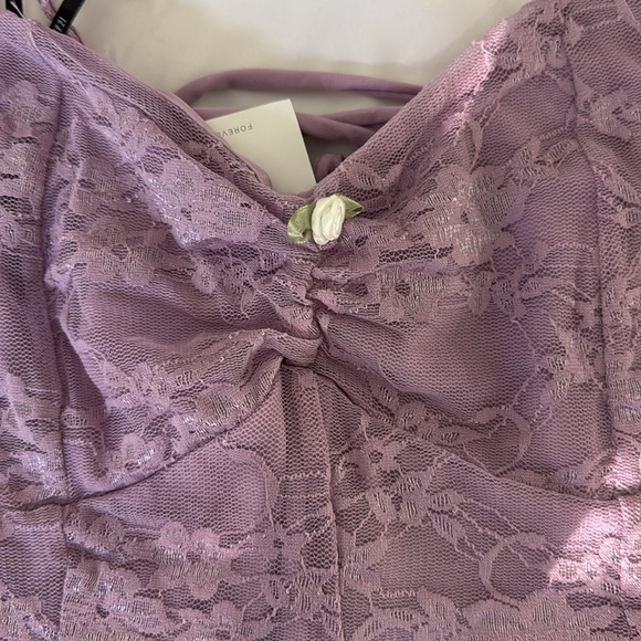 Purple lace dress - Picture 2 of 4